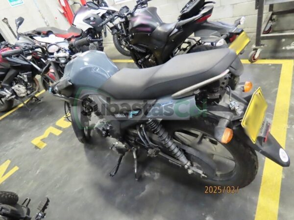 YAMAHA SZ15RR MODELO 2025