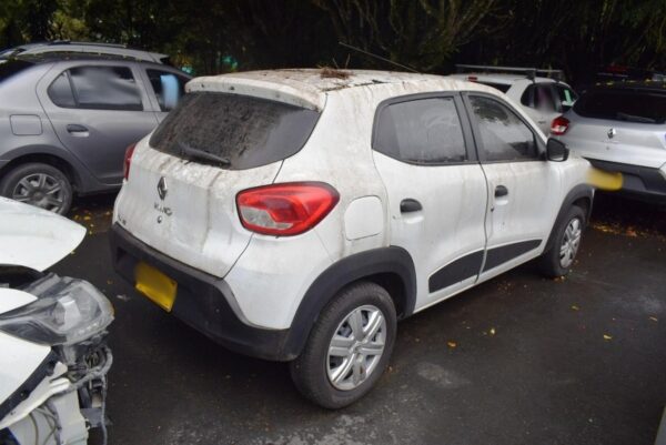 fe2d95f7-5f84-47c5-b67c-fb7364d4f568 RENAULT KWID MODELO 2020