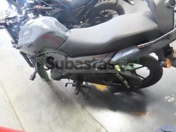 YAMAHA SZ15RR MODELO 2025