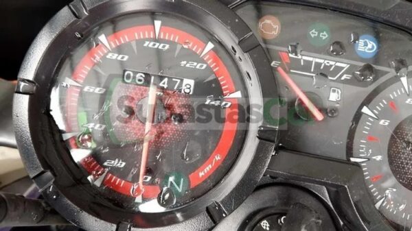 04729db5-f650-4e45-b2d7-9af9fadef971 YAMAHA SZRR MODELO 2026