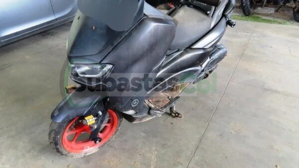 YAMAHA NMAX MODELO 2022