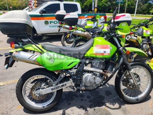 SUZUKI DR650 MODELO 2020