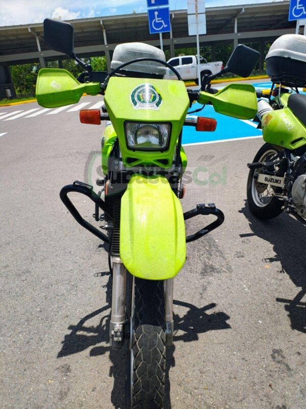 SUZUKI DR650 MODELO 2020