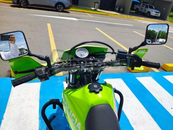 SUZUKI DR650 MODELO 2020