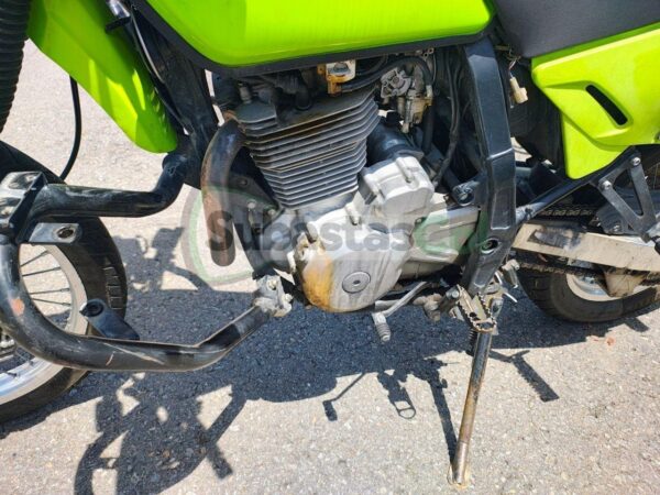 SUZUKI DR650 MODELO 2020