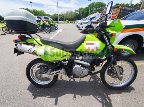 21f0d2f9-1c66-4f16-88b6-95ec35062c69 SUZUKI DR650 MODELO 2020
