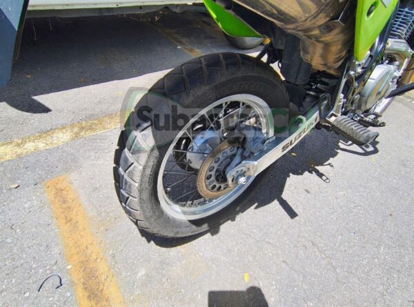 222ba8b5-2a96-40f8-b82d-7aa7b87ff30e SUZUKI DR650 MODELO 2020