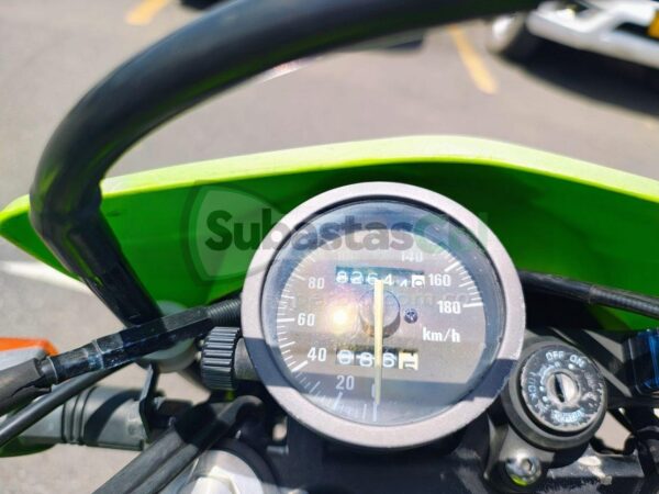 SUZUKI DR650 MODELO 2020