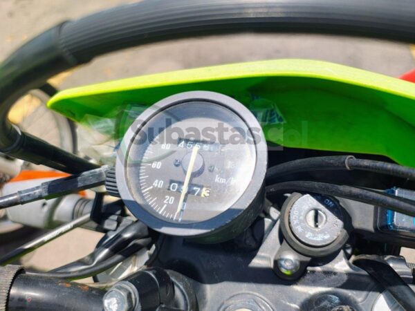 SUZUKI DR650 MODELO 2020