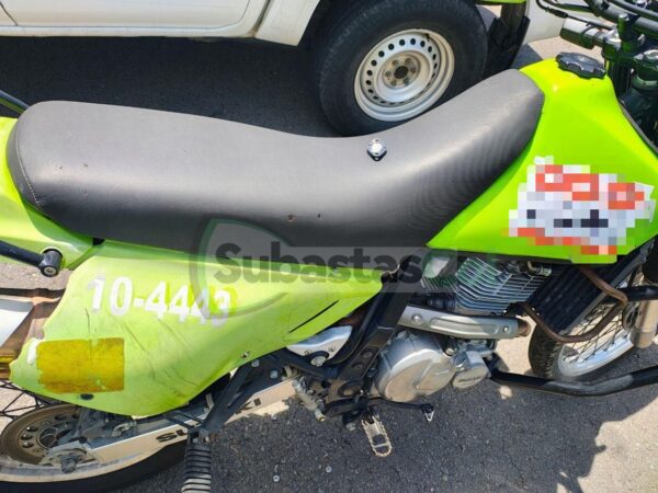 SUZUKI DR650 MODELO 2020