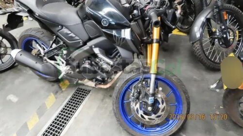 8338f6bc-d83f-4d63-97a4-3c53be64a3fd YAMAHA MT15 MODELO 2025