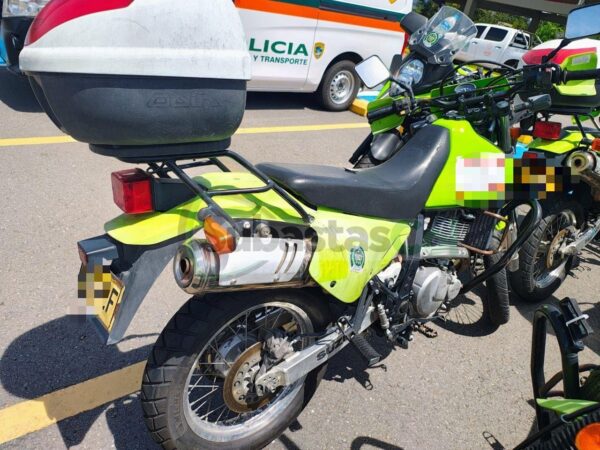 WhatsApp Image 2026-06-01 at 1.30.18 AM SUZUKI DR650 MODELO 2020