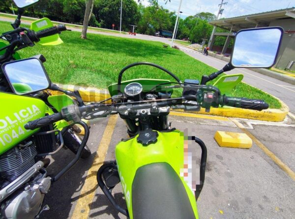 WhatsApp Image 2026-06-01 at 1.59.43 AM (2) SUZUKI DR650 MODELO 2020