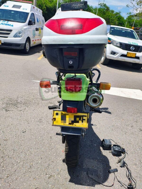 SUZUKI DR650 MODELO 2020
