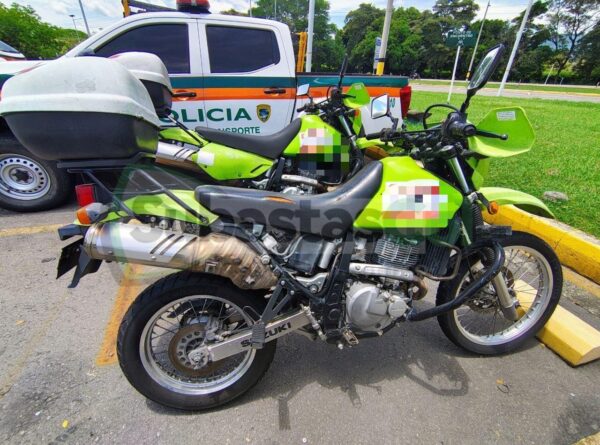 WhatsApp Image 2026-06-01 at 2.40.43 AM SUZUKI DR650 MODELO 2020