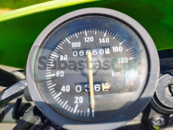 abcc2205-ec5c-4e1b-bbaa-480f69f64780 SUZUKI DR650 MODELO 2020
