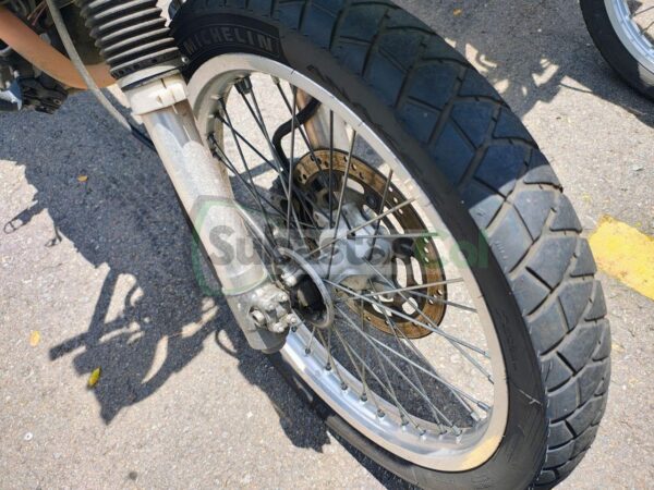 ad93aabb-3d8b-4541-9f62-c8f5d65ad21f SUZUKI DR650 MODELO 2020