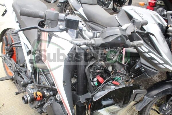 eb7a7e04-f9ce-4085-a7c1-01a00885594d KTM 200 DUKE NG MODELO 2021