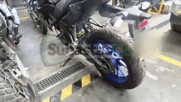 f13bfe87-009b-4061-90ff-465daf34f160 YAMAHA MT15 MODELO 2025