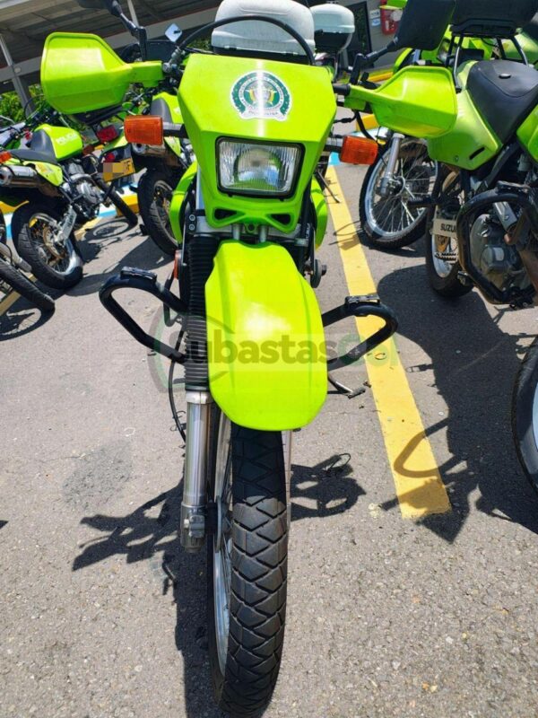 SUZUKI DR650 MODELO 2020