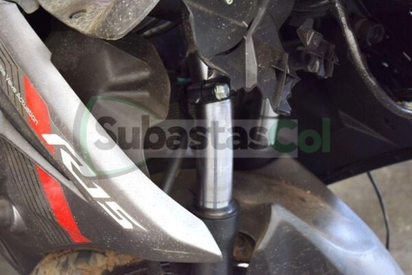 YAMAHA R15 MODELO 2020