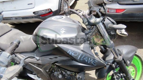 SUZUKI GIXXER 250 MODELO 2020