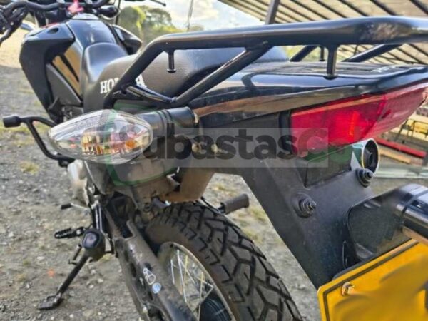 HONDA XR150L 2.0 MODELO 2025