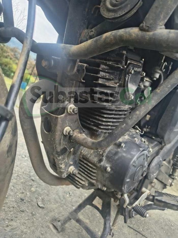 0438cd4e-2f96-4de6-80f7-c71faebe8e37 YAMAHA SZRR MODELO 2025