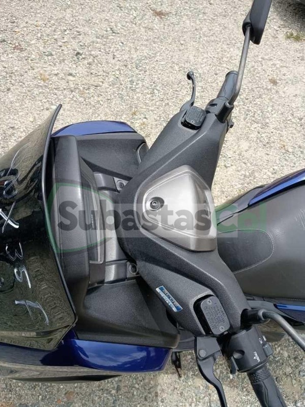 187c5ed2-8d01-4b39-aa3c-23c72c64c3af YAMAHA NMAX155 MODELO 2022