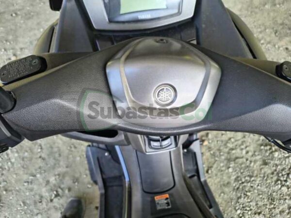 1b61d5a8-b518-4498-a787-2c4408e33b06 YAMAHA NMAX155 MODELO 2025