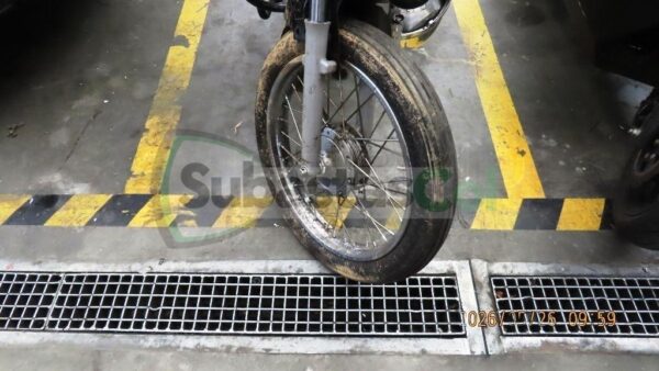 1d070e69-8588-4794-beae-1e1da6ed685a BAJAJ CT100 KS SPOKE MODELO 2026