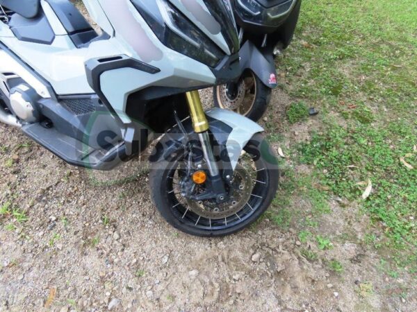 503e031b-a3cb-4fcc-aeaa-5438e67dfb24 HONDA XADV750 MODELO 2023