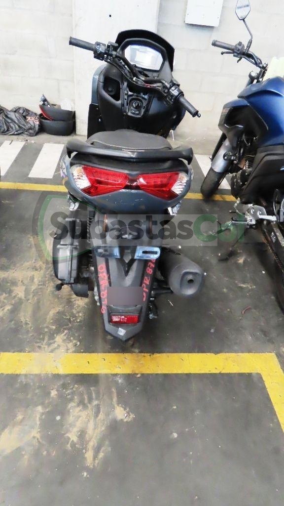 8989b89f-a775-436a-b640-617bdd664eed YAMAHA NMAX155 MODELO 2024