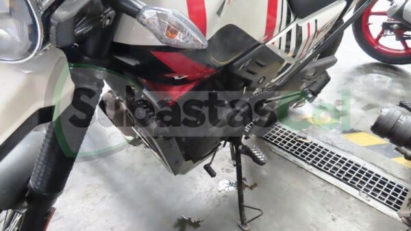 d5335f8f-8eff-4ec7-99a9-ee5f6cb0270d HERO XPULSE 200 R 4V MODELO 2026