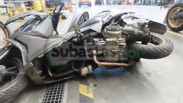 df8d6c0a-401b-453d-b5f3-8d6440837361 YAMAHA NMAX MODELO 2021