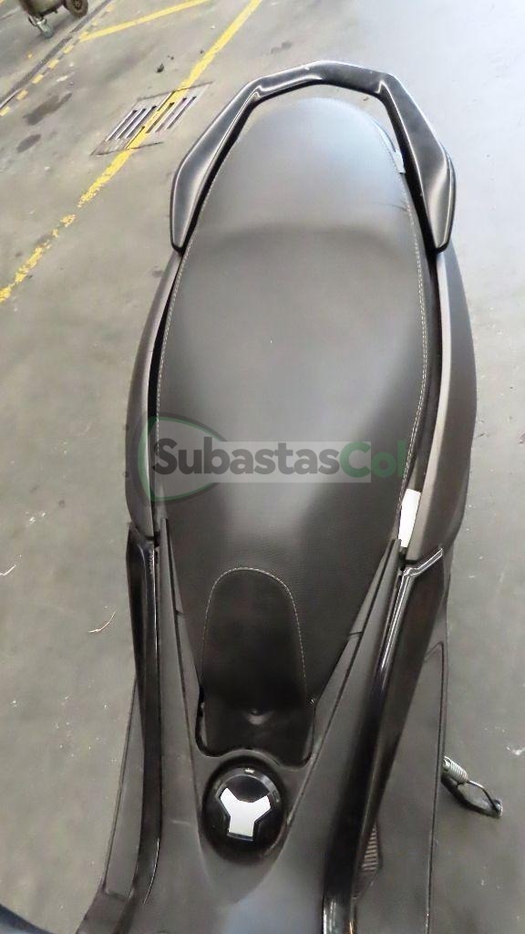 YAMAHA NMAX MODELO 2021