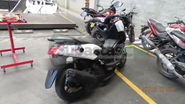YAMAHA NMAX MODELO 2019
