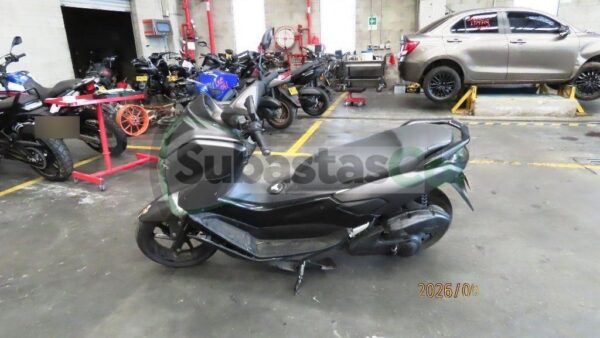 YAMAHA NMAX MODELO 2021