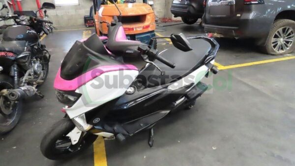YAMAHA NMAX MODELO 2019
