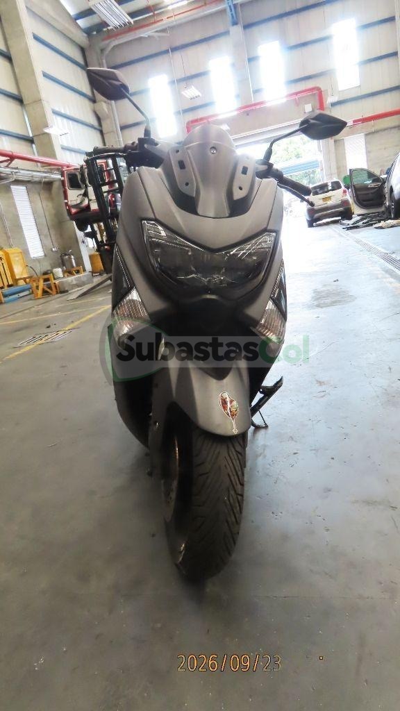 YAMAHA NMAX MODELO 2021