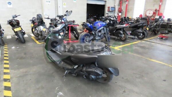YAMAHA NMAX MODELO 2021