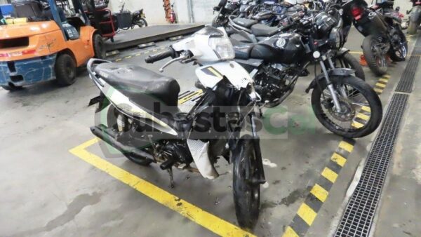 ea760ee4-7292-4b0a-b025-5ac5d54967fa YAMAHA CRYPTON 115FI MODELO 2020